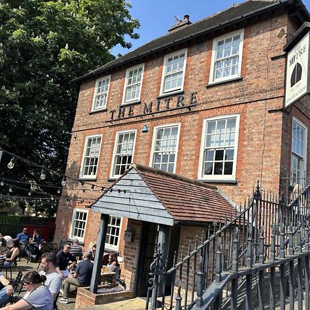 The Mitre Inn Knaresborough Exterior foto